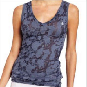 NWT ZUMBA WEAR SPLATTER SLEEVELESS TANK TOP